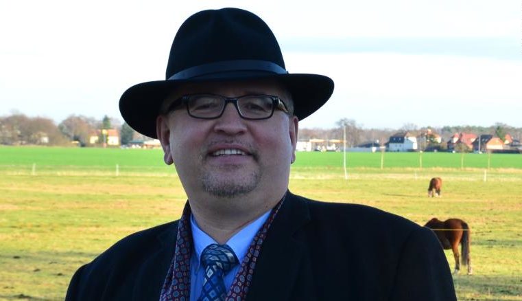 Leading member of German far-right party resigns after converting to Islam