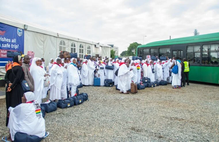 Hajj Pilgrims from Ghana boarding a bus