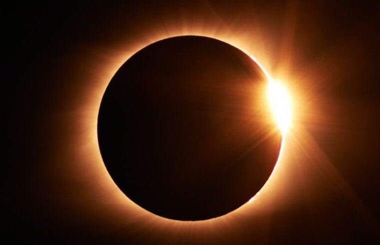 Holy mosques cancel lunar eclipse prayers due to rains