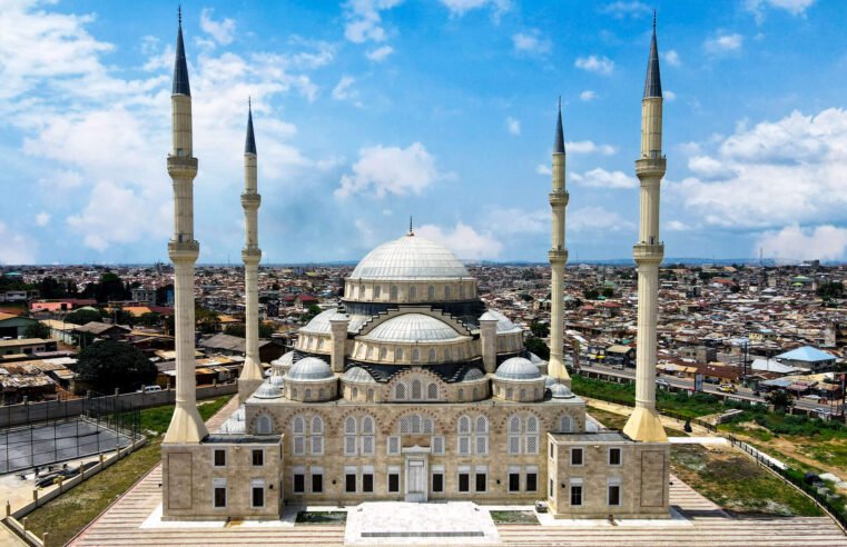Ghana National Mosque finally opens to Ghanaian Muslim worshippers