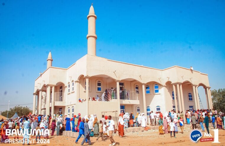 Bawumia commissions Walewale central mosque with Jummah prayers