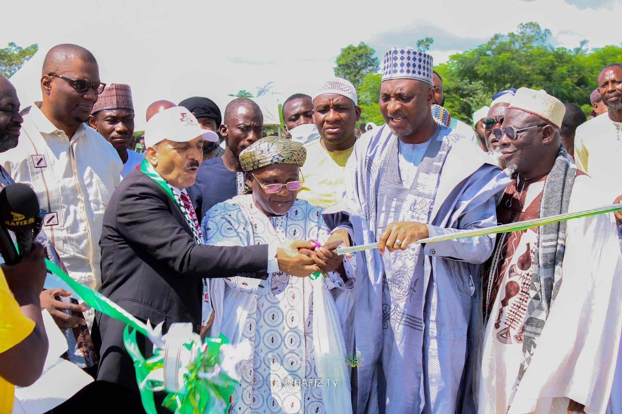 Palestine embassy ghana handover facility to Tijjaniyya senior high School