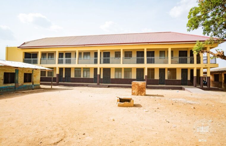 Dr Mohammed Amin Adam, Ghana’s first Muslim Finance Minister has marked his 52nd birthday with the inauguration of a one-storey classroom block for the Markaziyya Islamic School at Zogbeli, a suburb of Tamale in the Northern Region