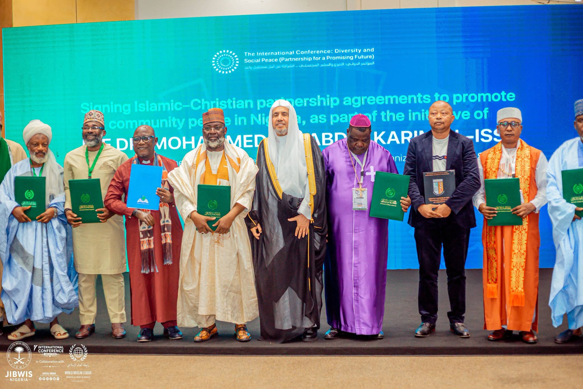 Nigeria’s Muslim, Christian leaders to establish joint body for peace